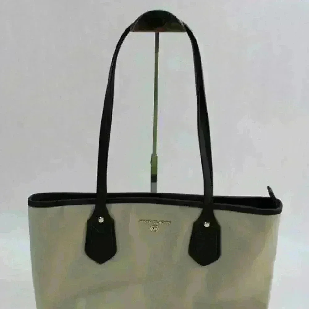 LUXURY Michael Kors Tote Shoulder Bag​ - Picture 3 of 9